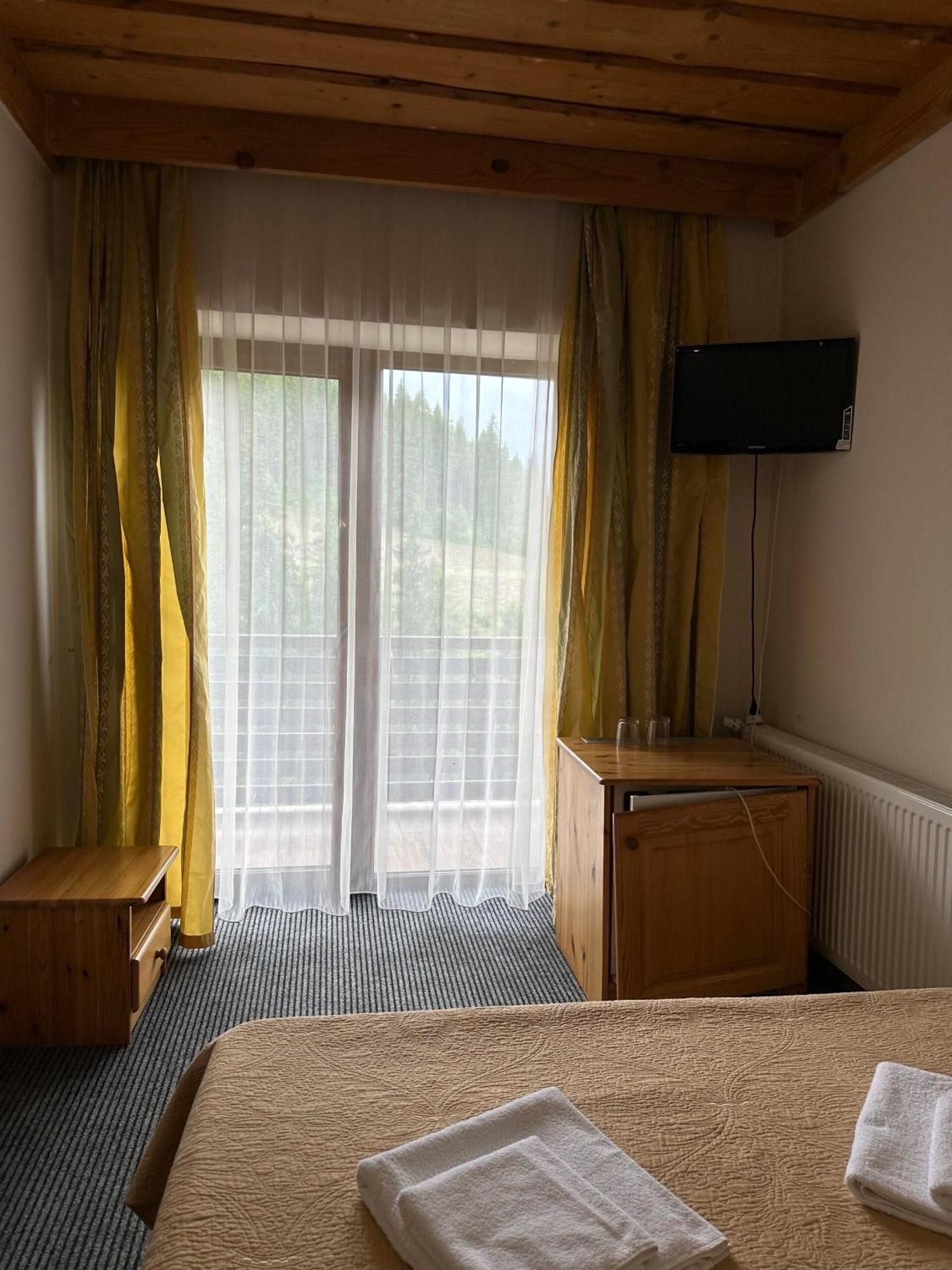 Біля Витягу Slawske Zimmer foto